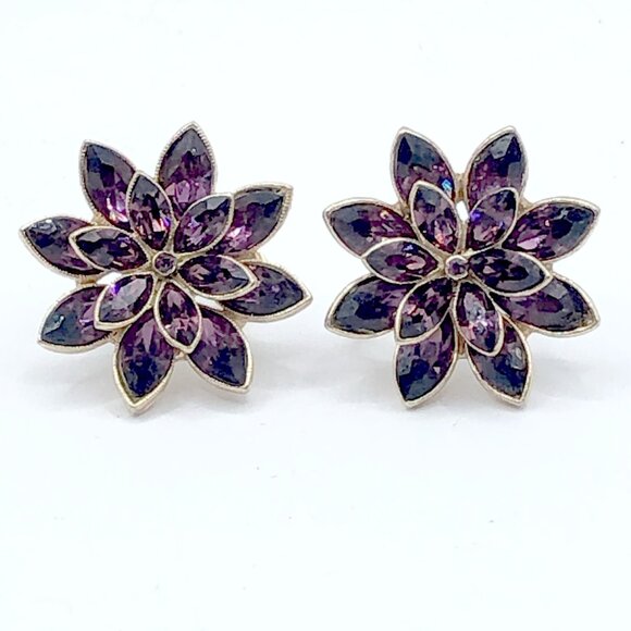 Vintage Purple Floral Screw Back Earrings + Bonus Brooch (Needs Repair) - Picture 8 of 14